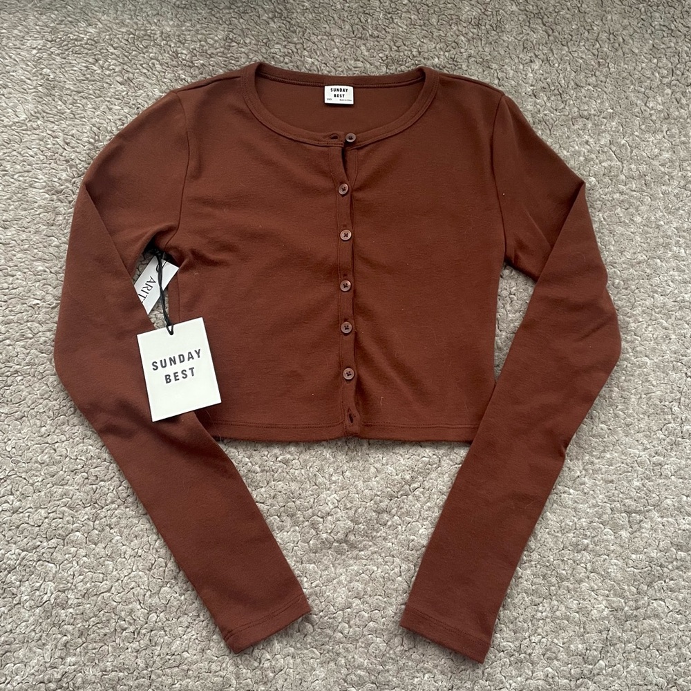 Aritzia Top